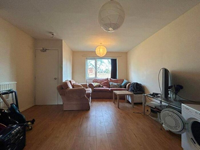 2 Bedroom House To Rent In Saint Anthonys Court, Nottingham, NG7