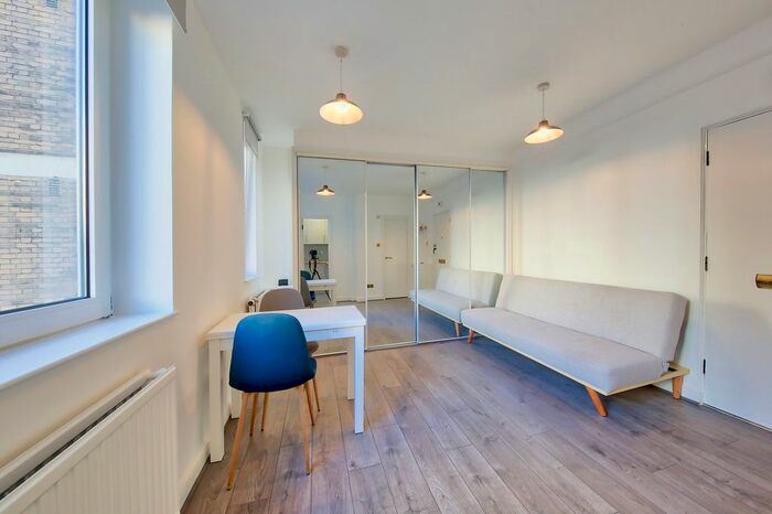 Studio To Rent In Sloane Avenue, London, SW3