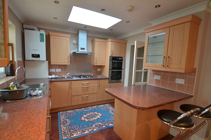 3 Bedroom Semi Detached House To Rent In Clare Road, Staines-Upon-Thames, TW19
