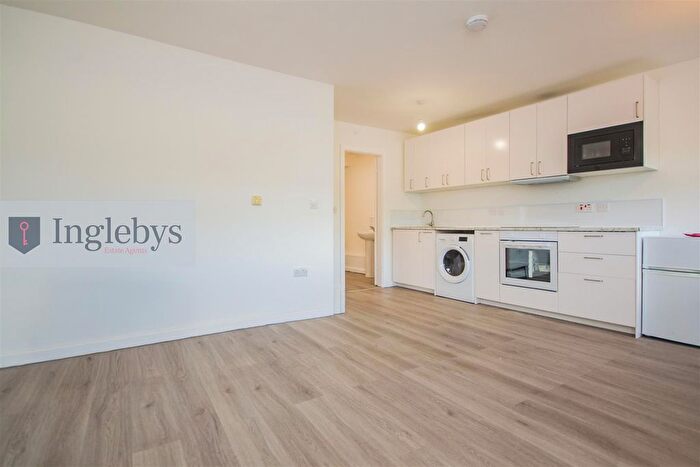 1 Bedroom Flat To Rent In Brotton Road, Carlin How, TS13