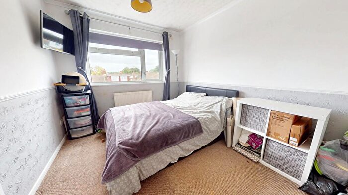 2 Bedroom Terraced House For Sale In Cowley Road, Headlands, NN11