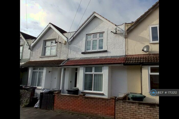 2 Bedroom Terraced House To Rent In Burnaby Road, Northfleet, Gravesend, DA11
