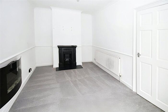 3 Bedroom House To Rent In St. Stephens Road, Portsmouth, Hampshire, PO2