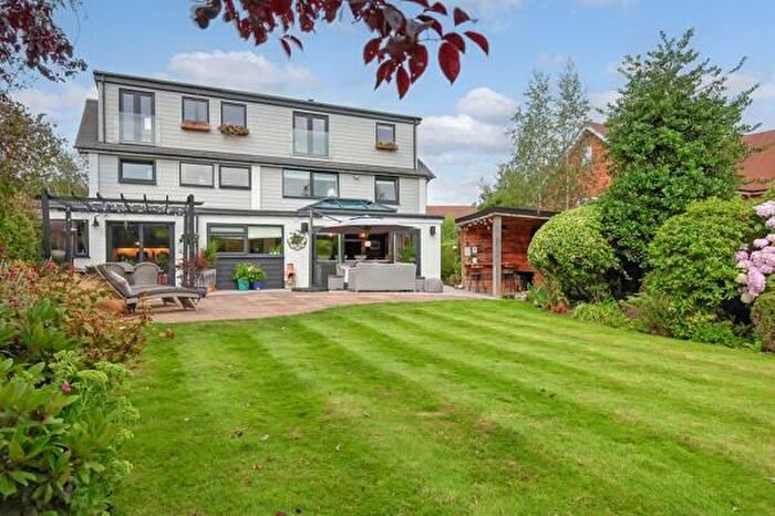 6 Bedroom Detached House For Sale In Well Lane, Stock, Ingatestone, CM4