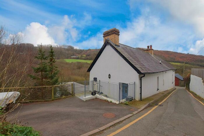 2 Bedroom Semi-Detached House For Sale In Llangrannog, SA44