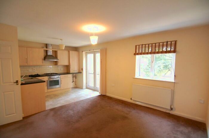 1 Bedroom Apartment To Rent In Cemetery Road, Wombwell, S73