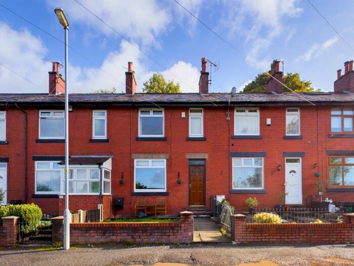 Houses for sale & to rent in OL4 4NP, The Rise, Saddleworth West And