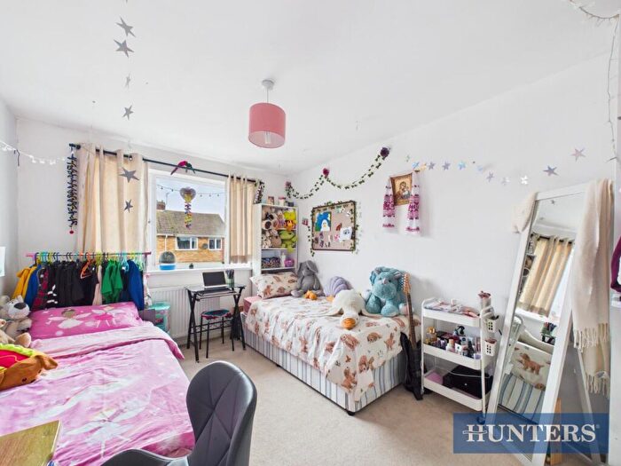 3 Bedroom Semi-Detached House For Sale In St. Leonards Road, Beverley, HU17