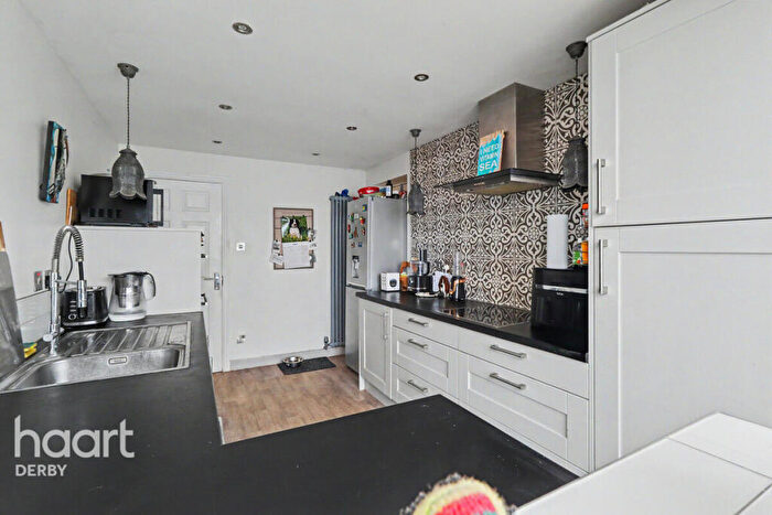 3 Bedroom Detached House For Sale In Lows Court, Chellaston, DE73