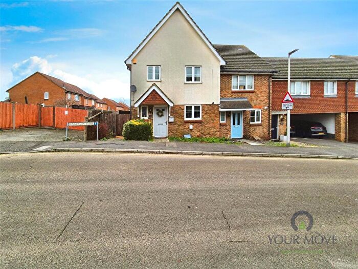 3 Bedroom Semi-Detached House To Rent In Summerson Close, Rochester, Kent, ME1