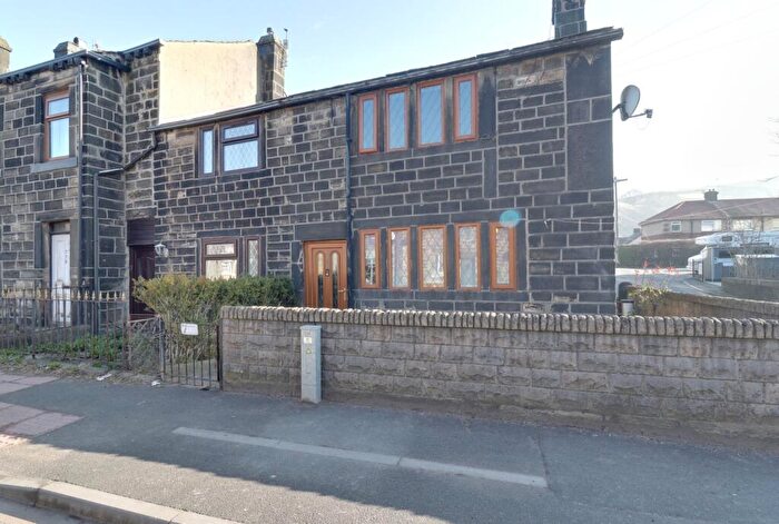 2 Bedroom End Of Terrace House For Sale In Rochdale Road, Todmorden, OL14