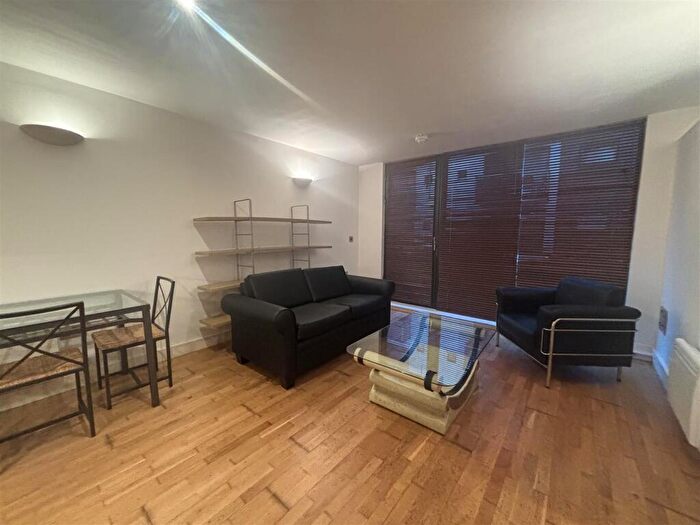 1 Bedroom Apartment To Rent In Advent Ancoats, M4
