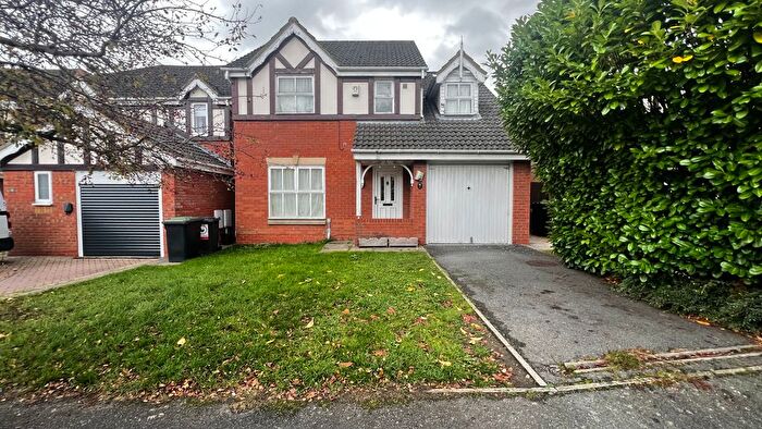 4 Bedroom Semi-Detached House To Rent In Mongomary Avenue, Bedfordshire, SG17