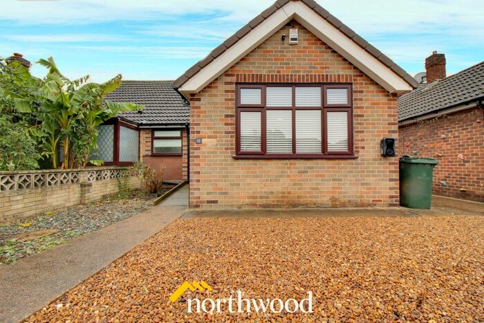 2 Bedroom Bungalow To Rent In Ashburnham Road, Thorne, Doncaster, DN8