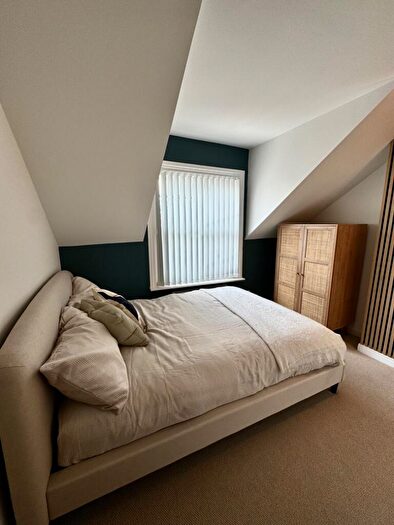 2 Bedroom House Of Multiple Occupation To Rent In Alphington Street, Exeter, Devon, EX2