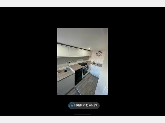 9 Bedroom Semi-Detached House To Rent In Walsall, Walsall, WS3