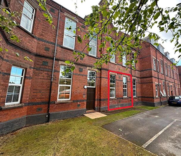 1 Bedroom Apartment For Sale In St. Edithas Court, Kensington Drive, Tamworth, Staffordshire, B79