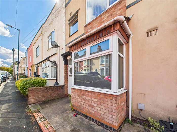 4 Bedroom Terraced House For Sale In Sherbourne Street, St George, Bristol, BS5