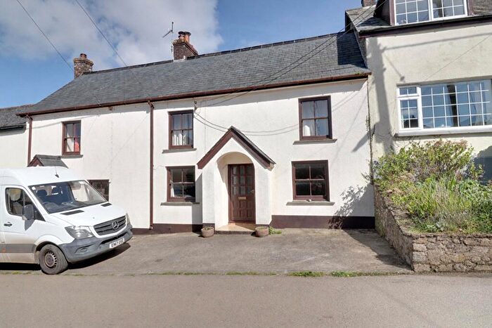 2 Bedroom End Of Terrace House To Rent In North Street, Sheepwash, Beaworthy, Devon, EX21