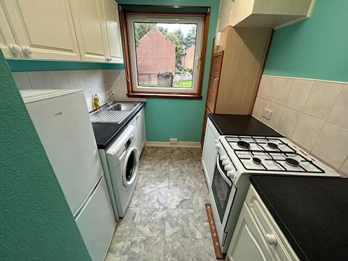 1 Bedroom Flat To Rent In Dee Place, Dundee, DD2