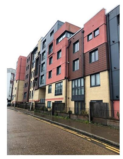 1 Bedroom Flat To Rent In Invito House, Bramley Crescent, Gants Hill, Essex, IG2