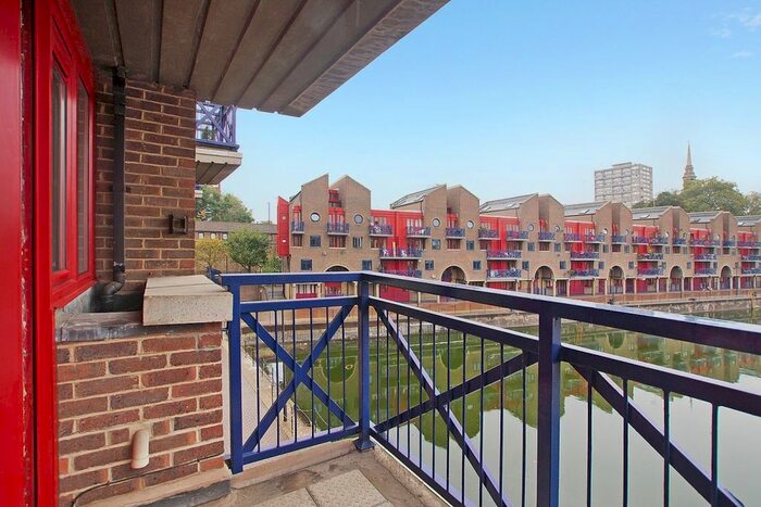 3 Bedroom Flat To Rent In Maynards Quay, Garnet Street, London, E1W