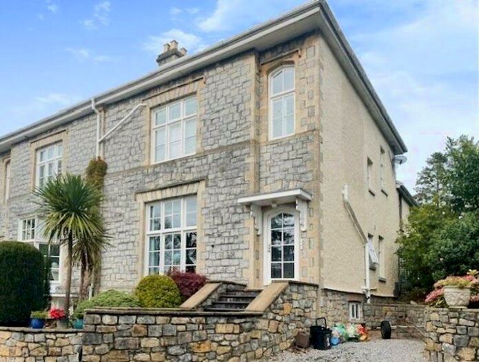 1 Bedroom Flat To Rent In Park Street, Bridgend, CF31