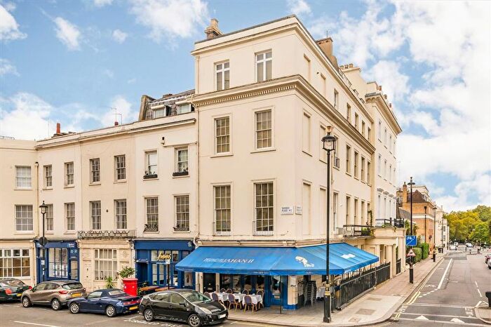 4 Bedroom Flat To Rent In Sussex Place, London, W2