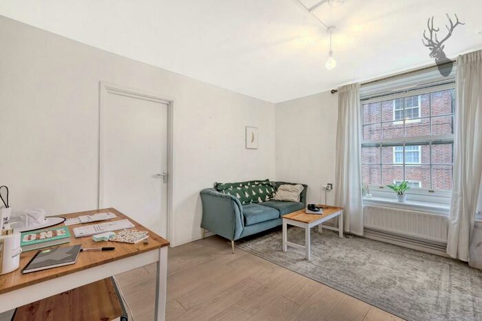 1 Bedroom Apartment To Rent In Bromley High Street, London, E3