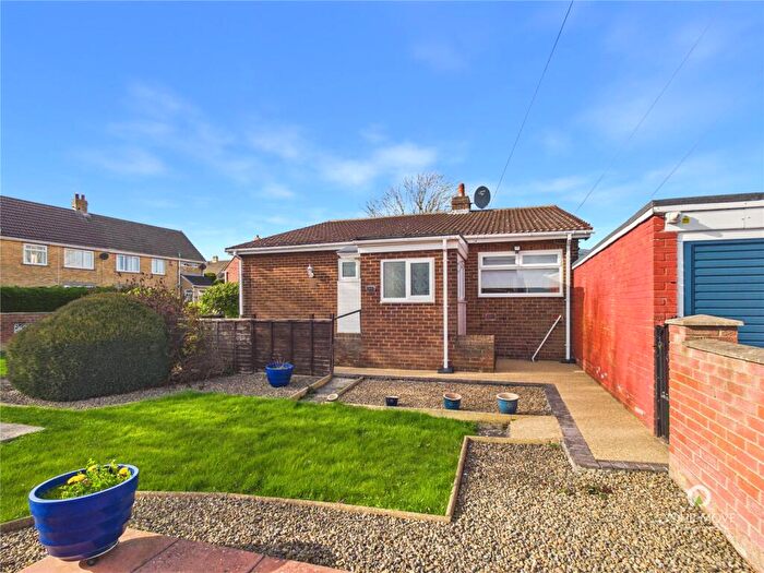 2 Bedroom Bungalow For Sale In Park Lane, Winlaton, Blaydon, NE21