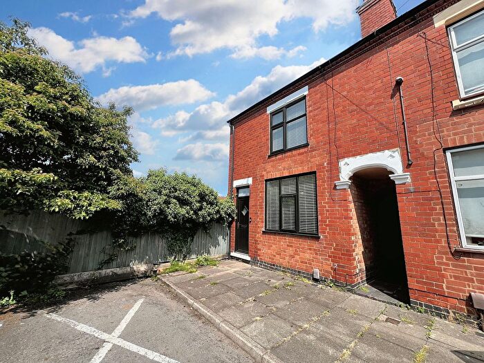 3 Bedroom End Of Terrace House To Rent In Earl Street, Bedworth, CV12