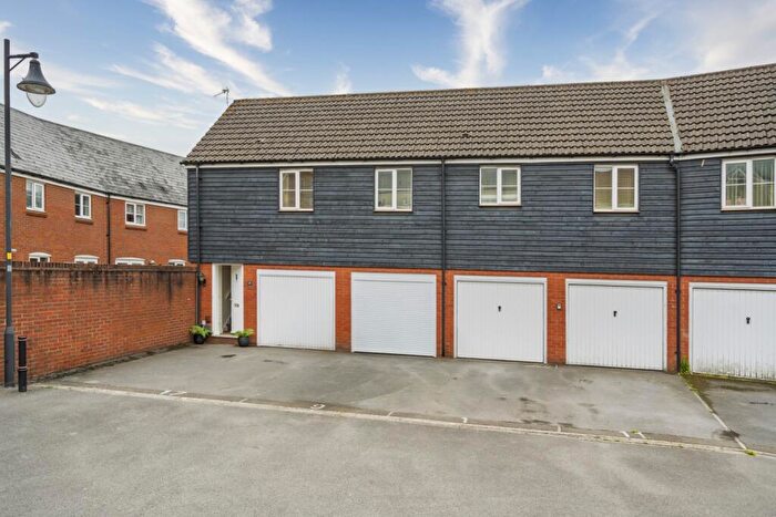 2 Bedroom Coach House For Sale In Jagoda Court, Swindon, SN25
