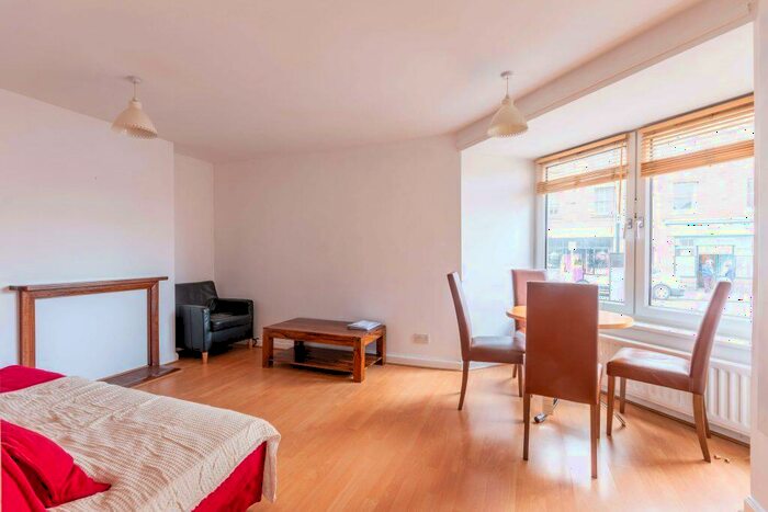 1 Bedroom Flat To Rent In L – New Arthur Place, Edinburgh, EH8