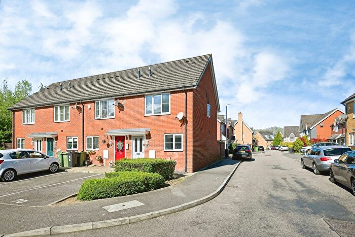 2 Bedroom Semi Detached House For Sale In Roman Way, Maidstone, Kent, ME17