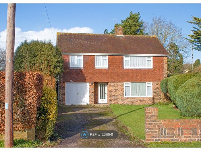 5 Bedroom Detached House To Rent In Upton Road, Chichester, PO19