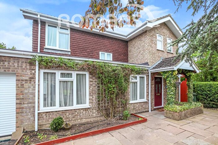 4 Bedroom Detached House To Rent In Treesmill Drive, SL6