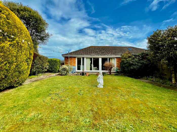 2 Bedroom Semi-Detached Bungalow For Sale In Raddicombe Drive, Brixham, TQ5