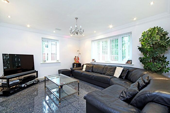 6 Bedroom Detached House To Rent In Winkfield Road, Windsor, SL4