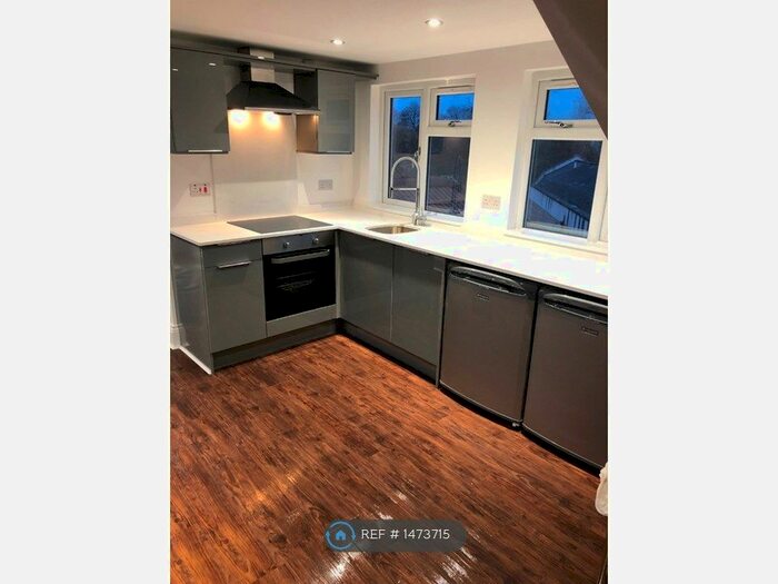 Studio To Rent In Allerton Road, London, N16