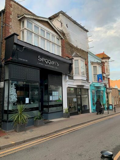 2 Bedroom Flat To Rent In Albion Street, Broadstairs, CT10