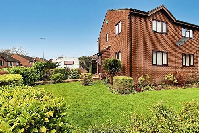 3 Bedroom Semi-Detached House For Sale In Buttermere Drive, Dalton, Huddersfield, HD5