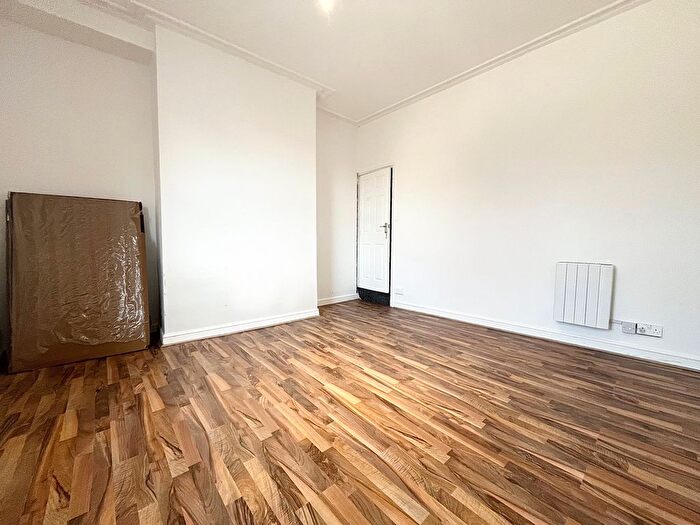 3 Bedroom Terraced House To Rent In Moulson Terrace, Denholme, Bradford, BD13