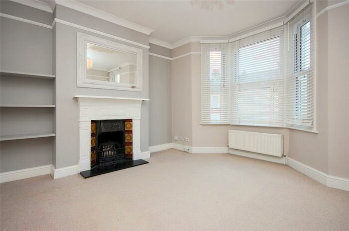 2 Bedroom Apartment To Rent In Osborne Road, London, NW2
