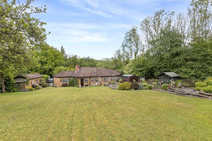 3 Bedroom Bungalow For Sale In Tinkerpot Lane, West Kingsdown, Sevenoaks, Kent, TN15