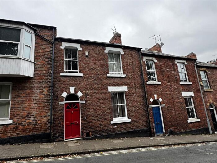 4 Bedroom Terraced House To Rent In Flass Street, Durham, DH1