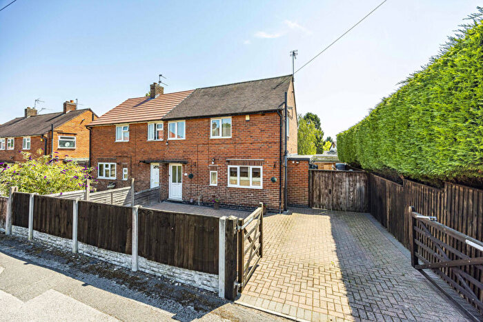 2 Bedroom Semi-Detached House For Sale In Church Walk, Brinsley, NG16