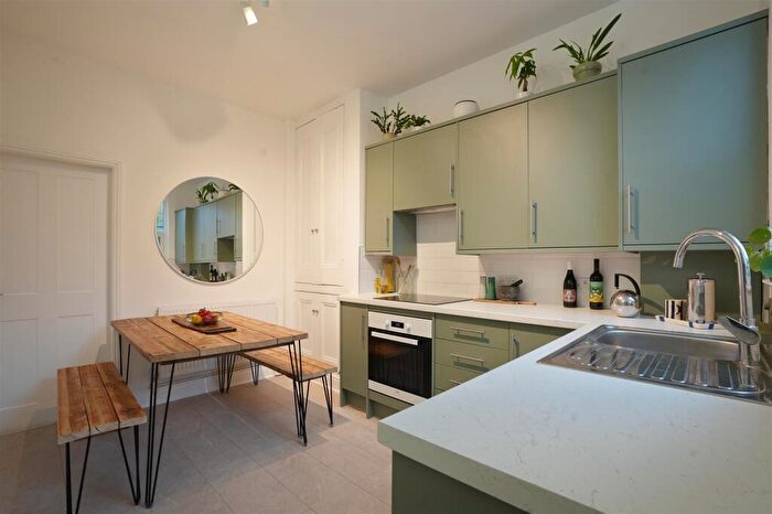 3 Bedroom Terraced House For Sale In Bates Street, Crookes, S10