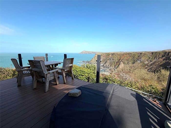 2 Bedroom Bungalow For Sale In Fishguard Bay Resort, Pembrokeshire, SA65