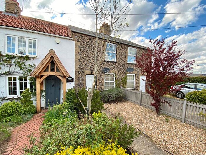 2 Bedroom Cottage To Rent In Wilton Road, Feltwell, IP26