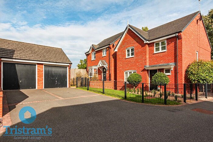 4 Bedroom Detached House For Sale In Atkinson Gardens, Nuthall, NG16